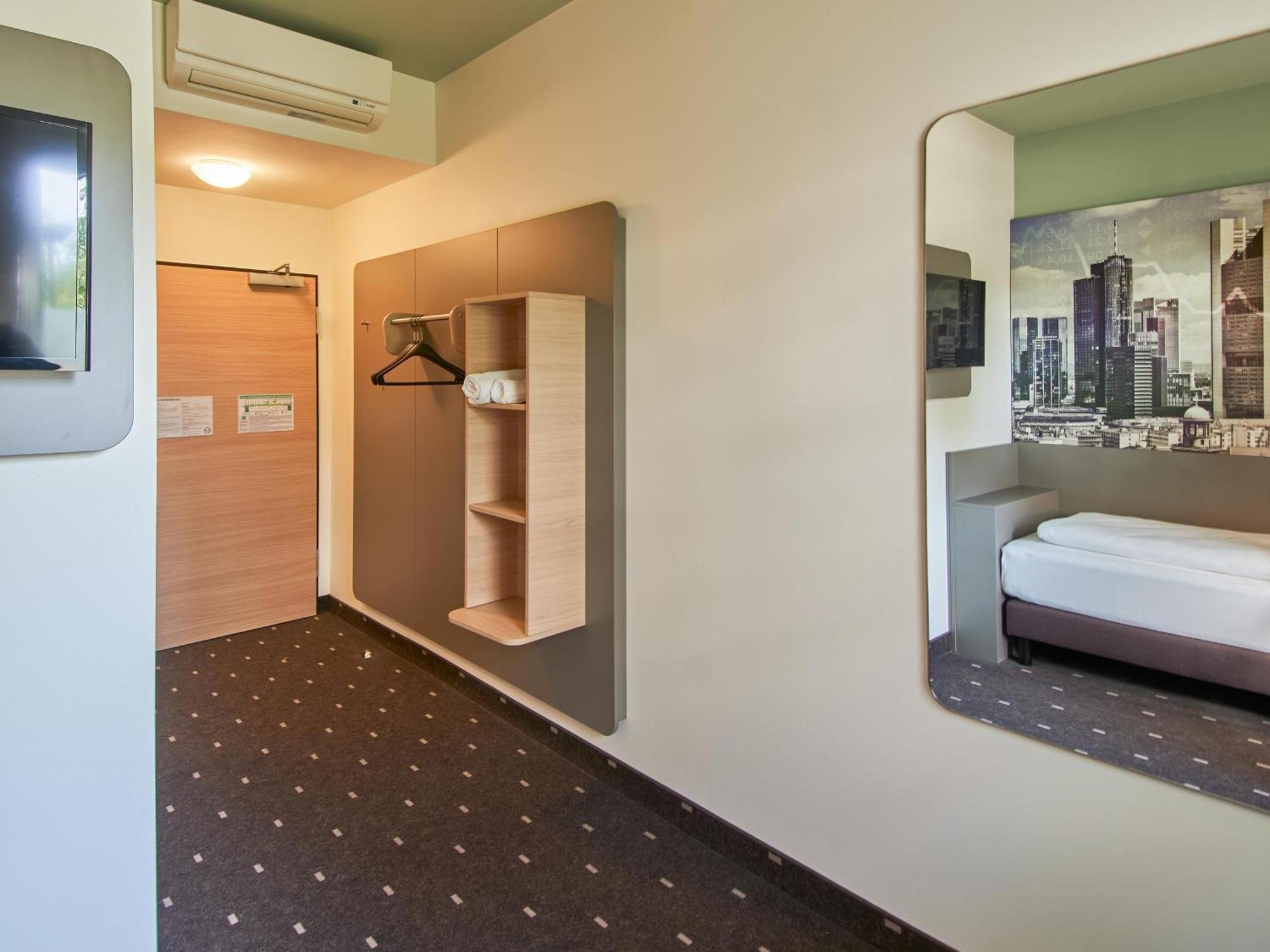 B&B Hotel Frankfurt-West Eschborn Zewnętrze zdjęcie