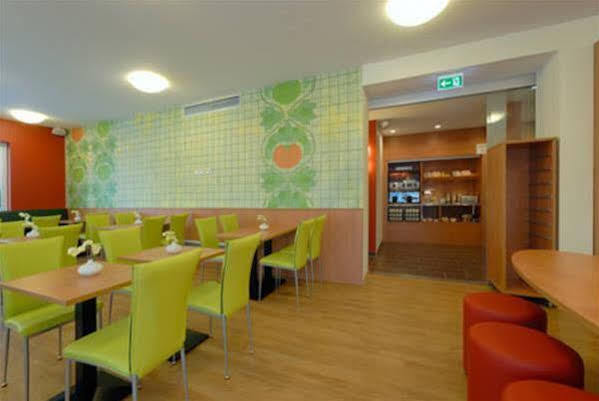 B&B Hotel Frankfurt-West Eschborn Zewnętrze zdjęcie